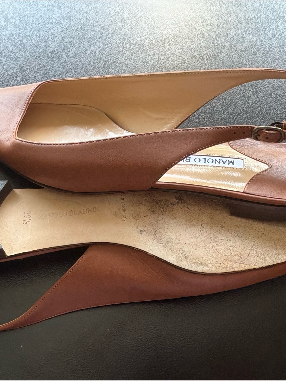 Manolo Blahnik Brown Leather Pointed Slingback Flats - Picture 4 of 5